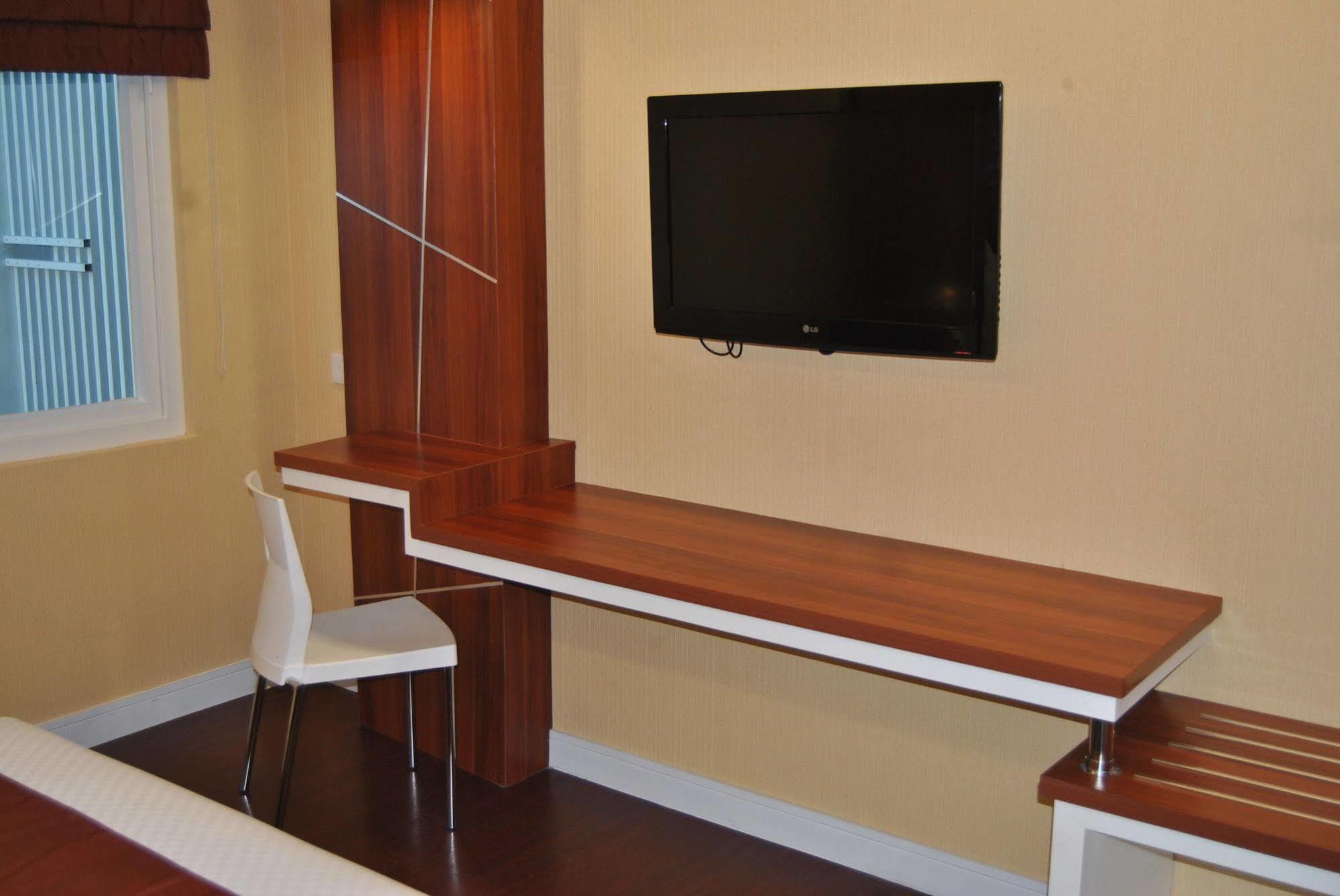 Citihub Hotel Yogyakarta Kültér fotó